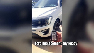 Replacement Ford Expedition Explorer Smart Key 164 R8198